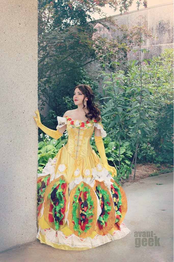 BFGSC's tweet photo. GUEST ANNOUNCEMENT: Cosplayer @AvantGeekArt - known for #TacoBelle of @tacobell will be at #BigFandomGreenville2016 https://t.co/2BhqdTJAF8