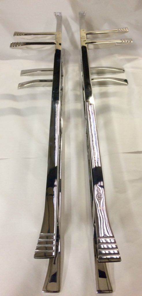 MBL_AI's tweet image. Our Beautiful stainless steel pull handles, bespoke made for glass church doors #Handles #design