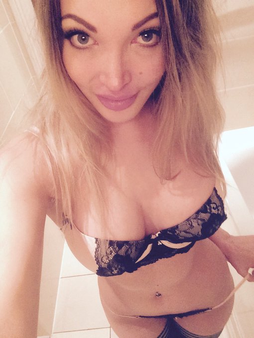 Being naughty in #Clerkenwell #London tonight 😘 https://t.co/NcNysvK3uc<a href="/tag/clerkenwell"class="tags">#Clerkenwell</a><a href="/tag/london"class="tags">#London</a>