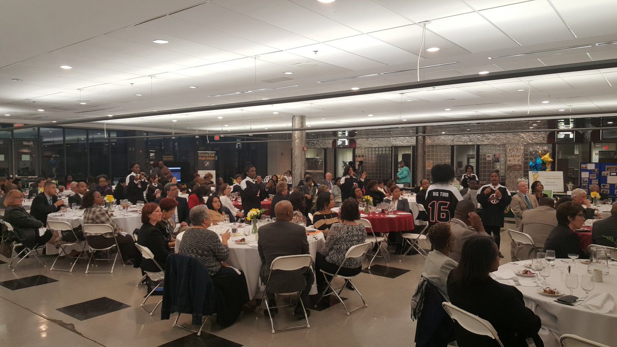 fossett_e's tweet photo. Had a "Great By Choice" kick off for our Middles States visit last evening!  Thanks to all who came out to support! https://t.co/3aNQm9sZFk