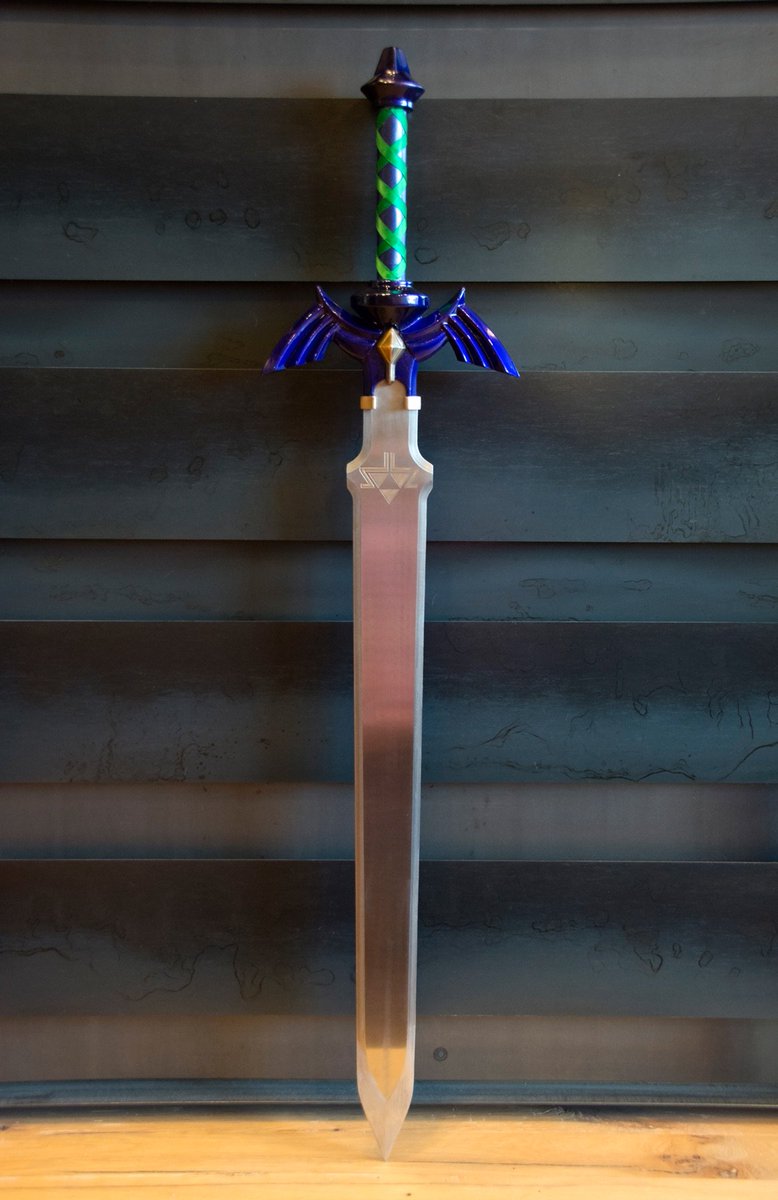 ZeldaUniverse's tweet image. We worked with @HeroicReplicas for two years to make this Master Sword. See how we did it: zeldauniverse.net/features/makin…