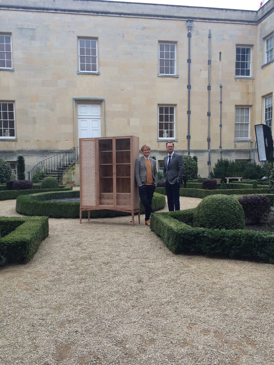 Final shot of the day thanks to <a href="/sebastiancoxltd/">Sebastian Cox</a> and <a href="/StaffanTollgard/">Staffan Tollgard</a> #decorexshoot ldf16