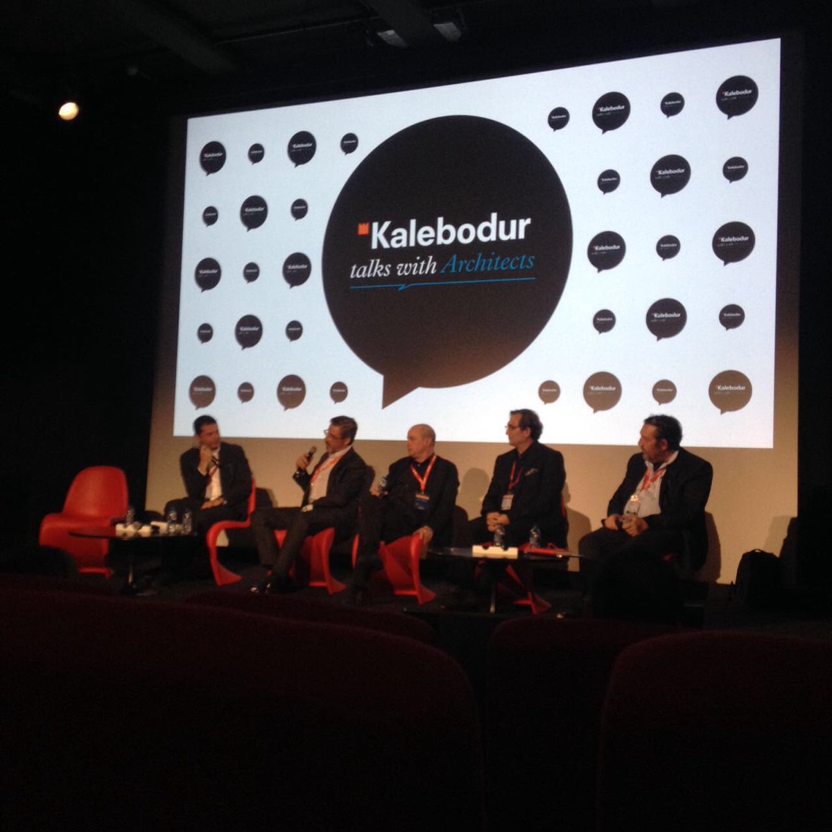 .<a href="/Kalebodur/">Kalebodur #İyiBakDünyana</a>'la Mimarlar Konuşuyor #MIPIM'de <a href="/cuneytozdemir/">cüneyt özdemir</a> <a href="/enisoncuoglu/">Enis Oncuoglu</a> <a href="/abdiguzer/">celal abdi guzer</a> <a href="/MuratKader34/">Murat Kader</a>