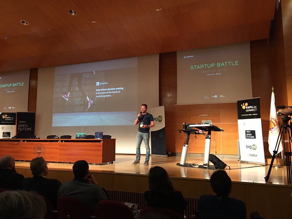 thomasrorystone's tweet image. My money is on @Datatrics winning 1st #preseries AI Startup Battle @papisdotio #papisconnect angel.co/datatrics