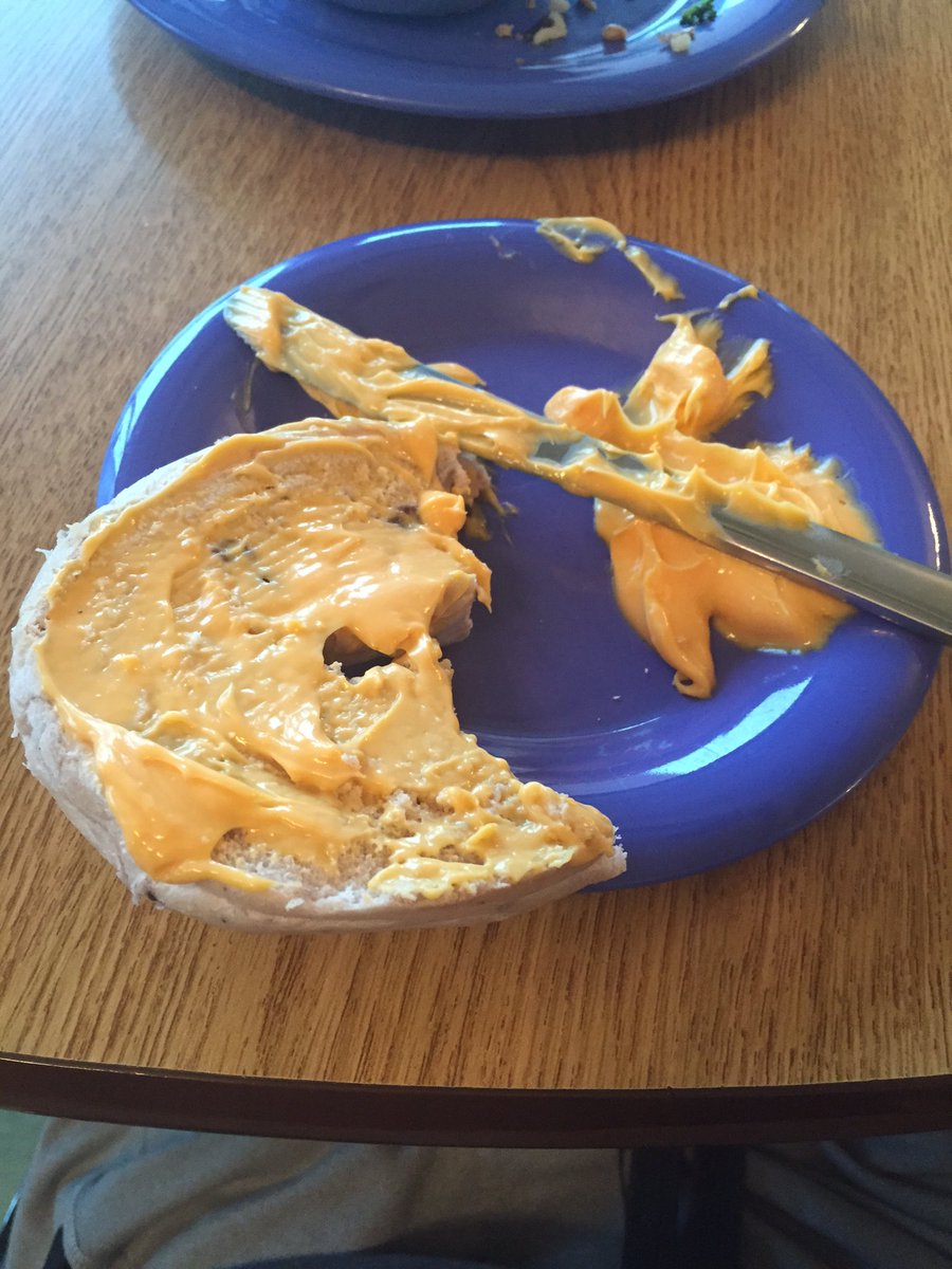 Basic006's tweet photo. Man cheeze whiz is lit https://t.co/xpOJ8tqqPm