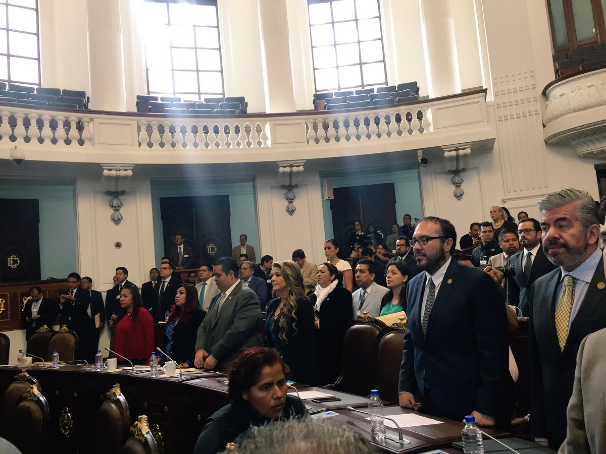 PRD_ALDFMX's tweet image. Instalamos la Mesa Directiva para este periodo de sesiones en la @AsambleaDF @DipPennyCampos @Janet_HdzSotelo