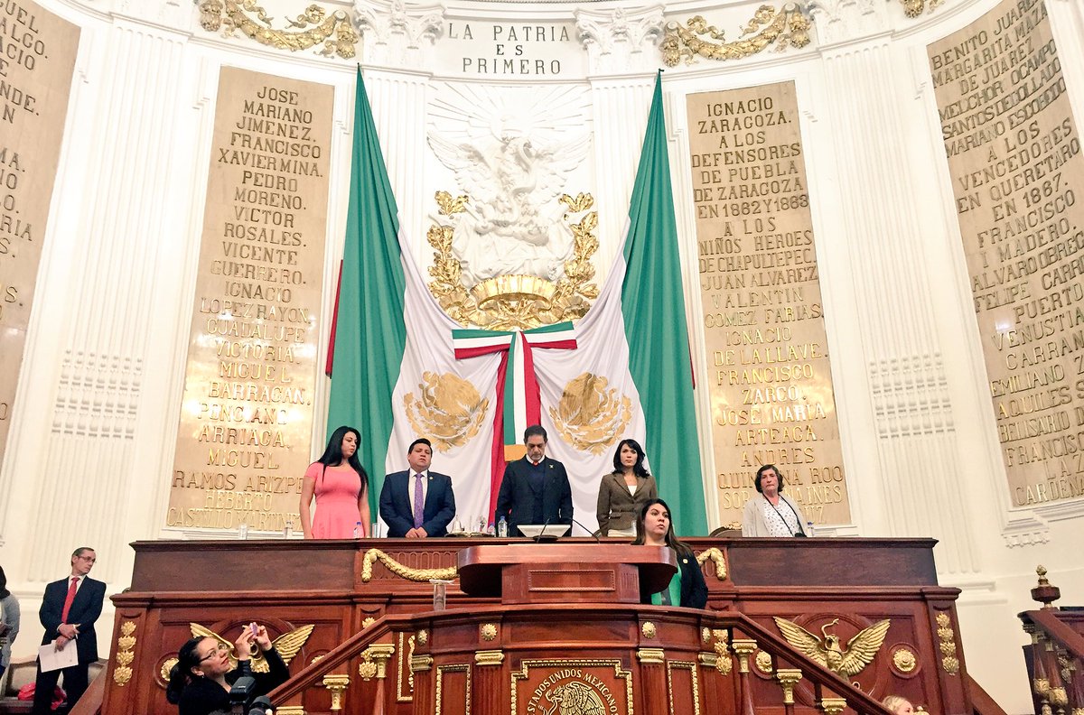 PRD_ALDFMX's tweet image. Instalamos la Mesa Directiva para este periodo de sesiones en la @AsambleaDF @DipPennyCampos @Janet_HdzSotelo