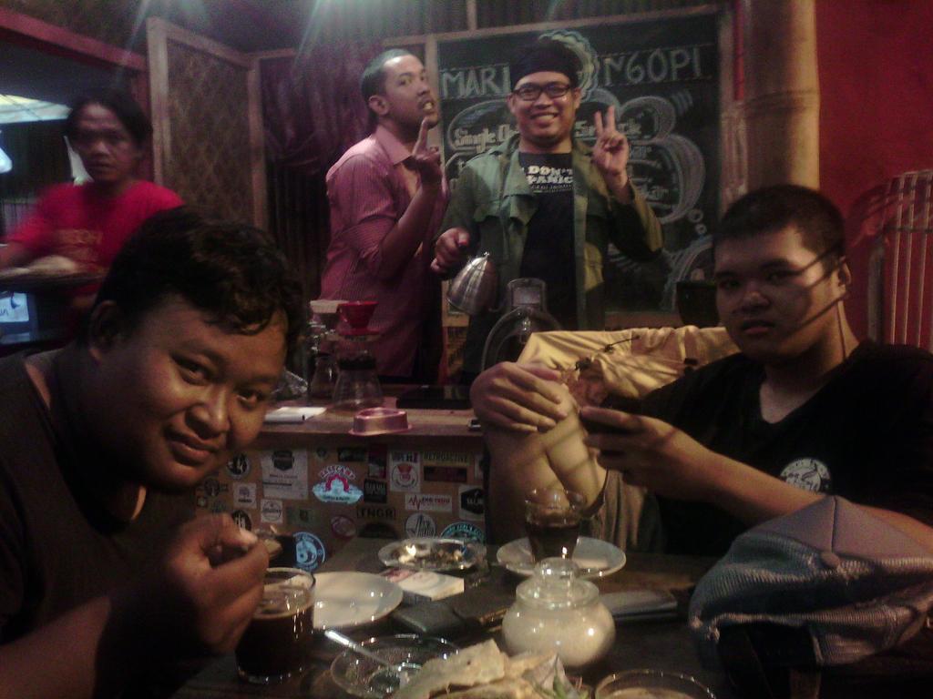 Joss <a href="/aldhi_joe/">Wisnu Aryaldhi Johor</a> <a href="/prasetyadharma/">prasetya dharmana</a> @HxUxSxH