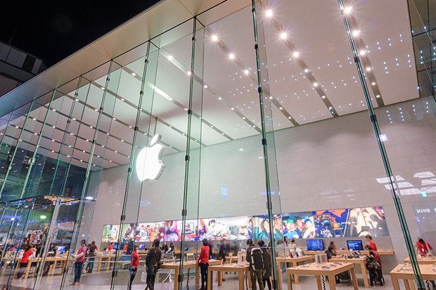 JustPaulCesar's tweet image. Phil Schiller admits that App Store algorithm needs improvement networkworld.com/article/304408… #Apple #SEM #Search #App