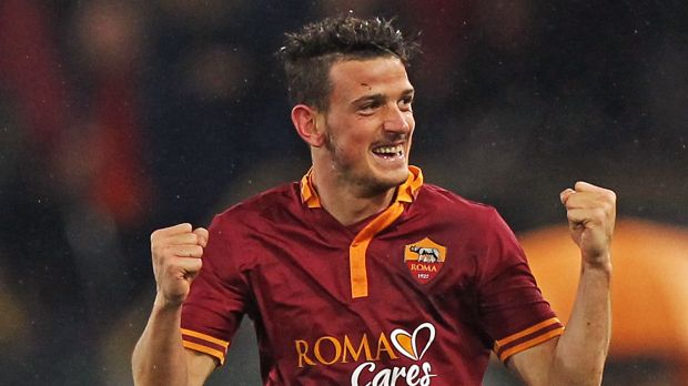 FutbolCrew_'s tweet photo. #MERCADOCREW l Florenzi, lateral de la #Roma, interesa al #ManUnited. Los red devils necesitan refuerzos defensivos. https://t.co/53iDsKLyGC