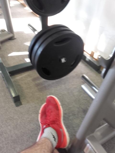 DavidKelly2597's tweet photo. @lifestylesports @binkystar1106 freshers ball tonight so gotta get the gym hit early # myawesome #TeamLee #store71 https://t.co/GYARtjYxoO