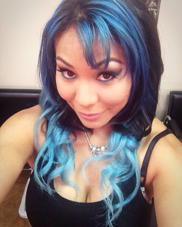 MiaYim's tweet image. New look for the week, love the locks by @FearHavok ❤️