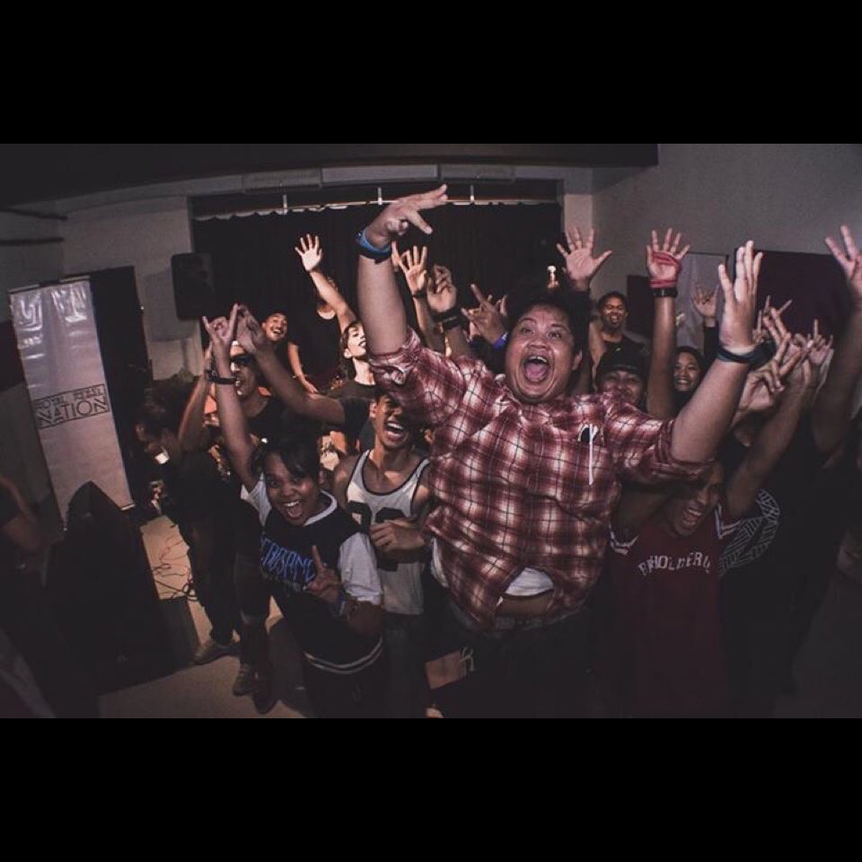 thefridaysmy's tweet photo. See me fall, see me rise.
Grabbing one last look,
then I'll wave goodbye.
#TheDepartureShowcase
#TDS2016 #RRN2016 https://t.co/kuyk6i98Sv