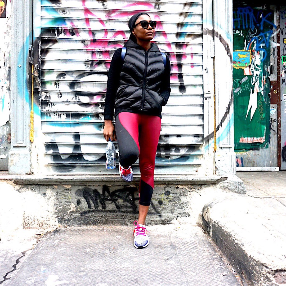 Compare yourself only to who you were yesterday. Be your own competition! 🙌🏾💪🏾🙌🏾  #realtalktuesday #fashion #fitness