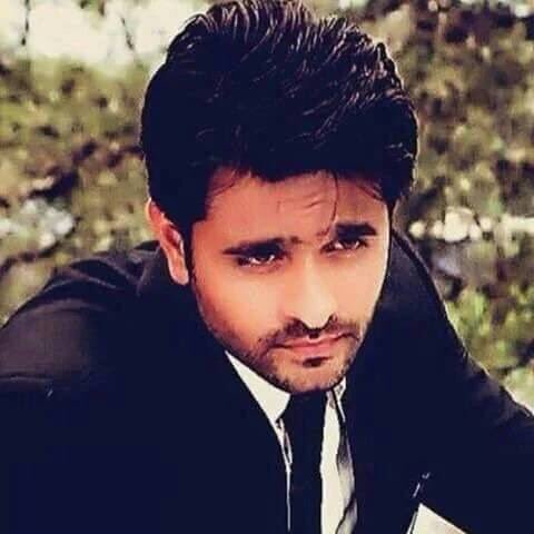 AshishArabFC's tweet photo. #RabSaSonaIshqOnDream2Tv @ashish30sharma we will see romantic Fateh @TeamAshishians @ashish_sharmaFc #Heeee7 https://t.co/NoKZJTBh5m