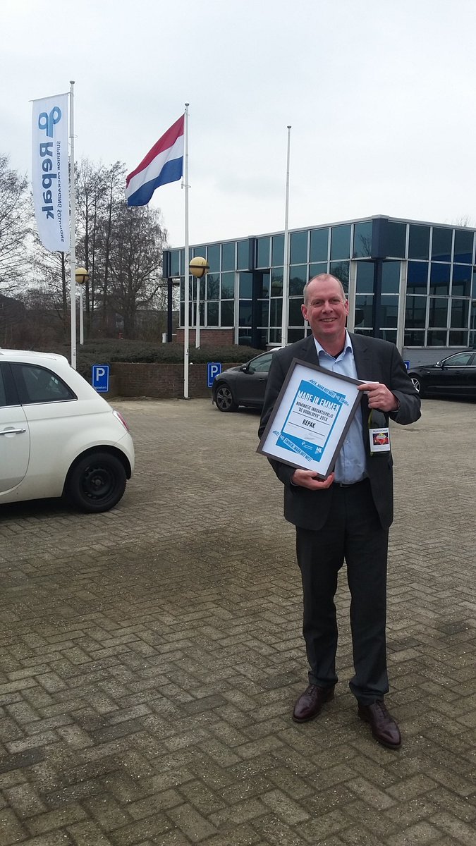 TalariaJudith's tweet photo. Op safari geweest met @CommercieleClub Emmen. Onze bus ging naar Repak! https://t.co/HvEMGmKlfn