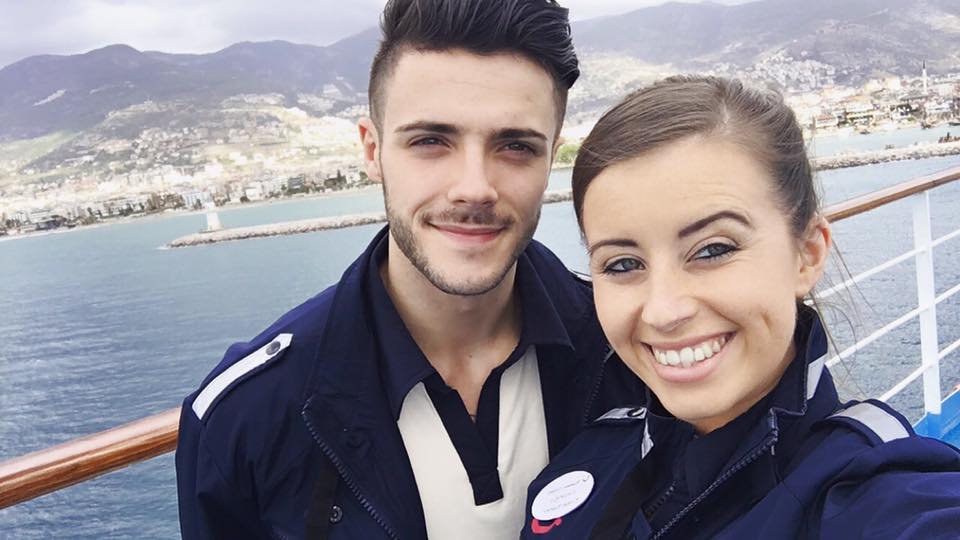 bbarcs's tweet image. Loving life @BarclayBeales @bealesandsims