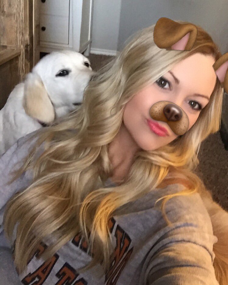 kasereyes's tweet photo. Hangin with my #dawgs https://t.co/owXdPZA9HD