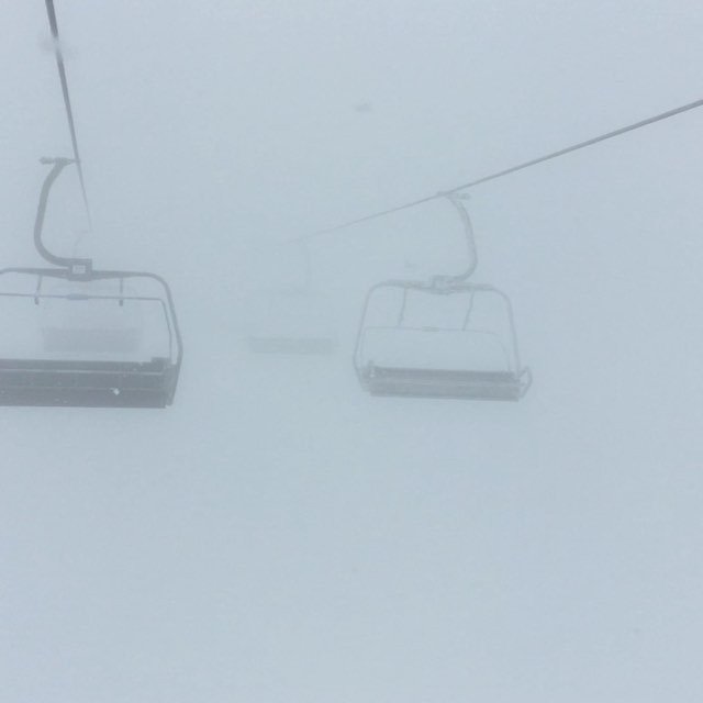 meininnsbruck's tweet photo. #stairwaytoheaven #lostinnowhere #skiing #ski #snow #snowboard #snowboarding #fog #foggy #foggyday #instanature #in… https://t.co/A7sdaHT8Rg