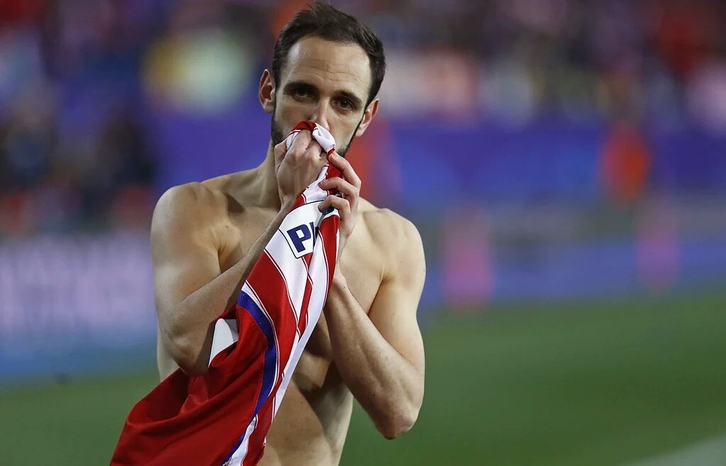 Pablo_DLF's tweet photo. BUENAS NOCHES https://t.co/3k095eI4fW