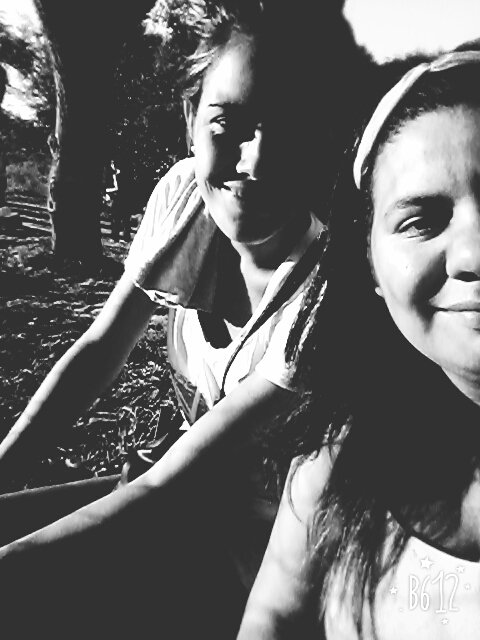 stefasosa1's tweet photo. @anamarti23 #PrimaAmiga Adorarte con la Vida...... https://t.co/EqNWiOxlYO
