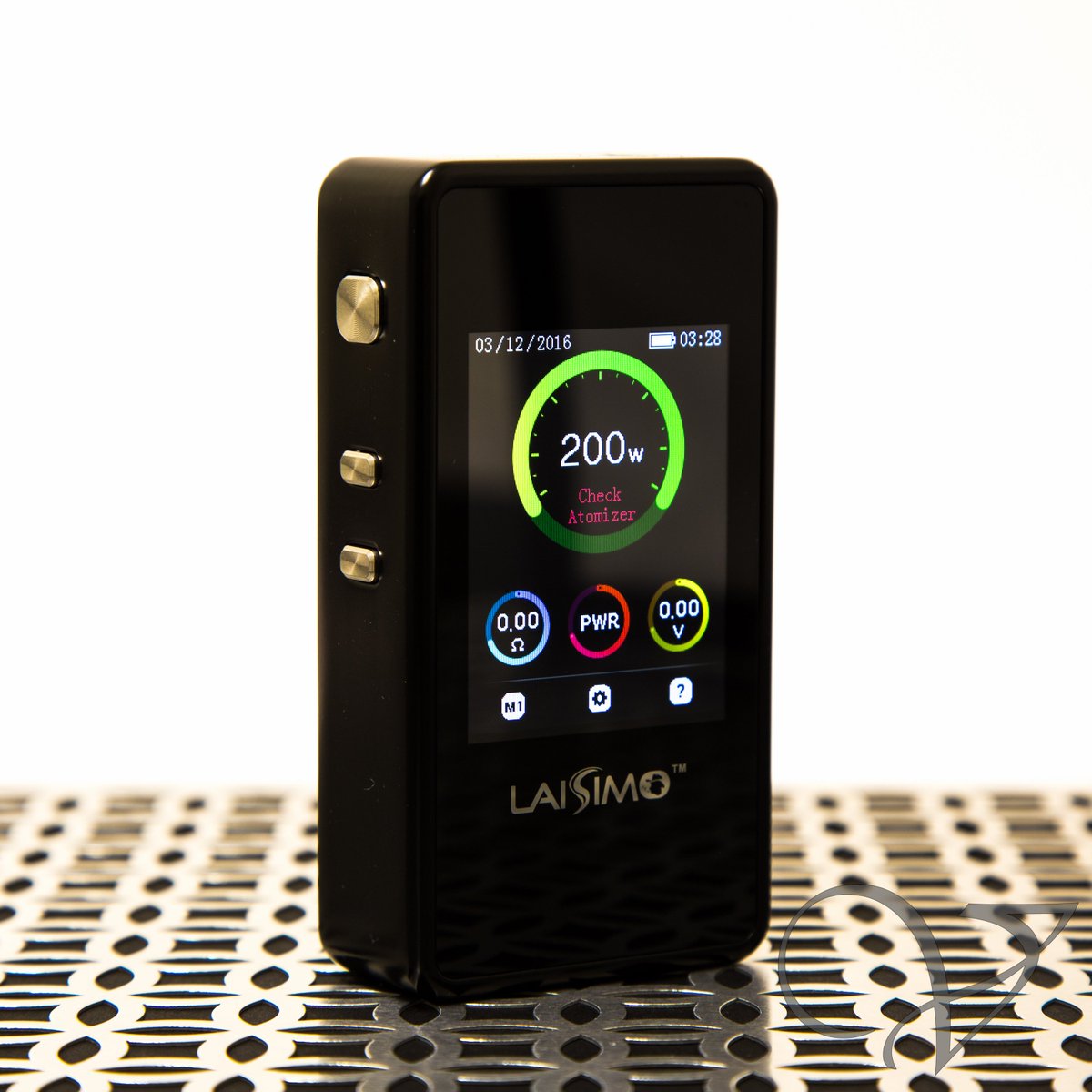 The Bluetooth capable Laisimo L1 200W TC box mod is now available! Check it out here: ow.ly/ZuNcA