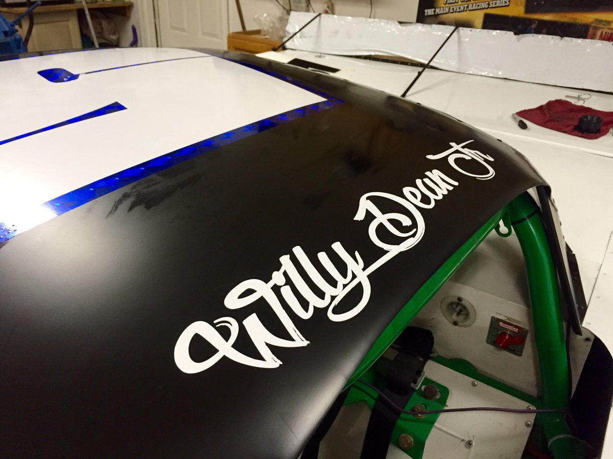 WillydeanJr's tweet photo. SNEAK PEAK at the finished #WDRacing #5! Graphics going on today. #rookie #Racing #ford #summer #ARCA #MERS #FASTRP https://t.co/0f0kIuKd4F