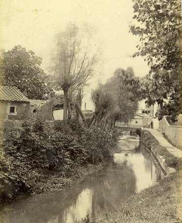 1890. El Rec Comtal al seu pas per Sant Andreu.