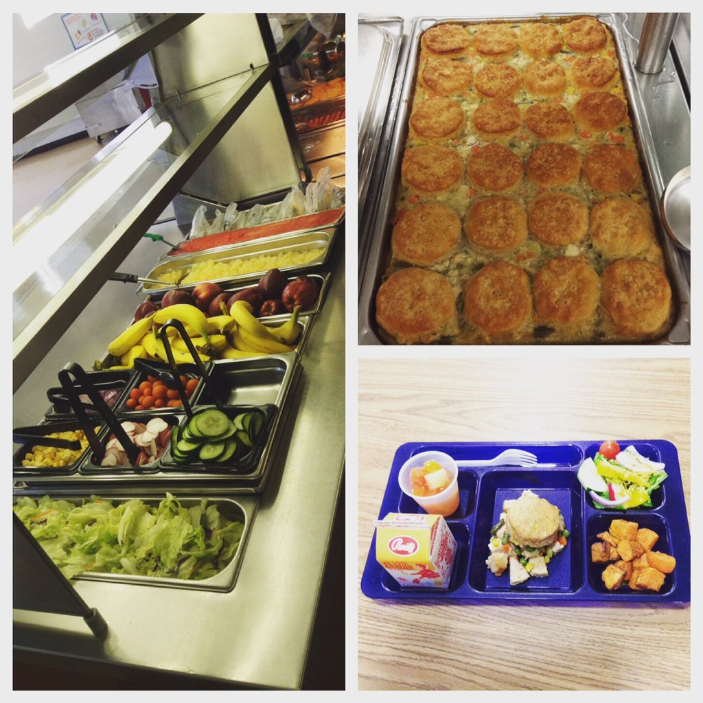 MNPSChefRebecca's tweet photo. #Healthy down home cookin' for @SchoolLunch! Chicken Pot Pie @MetroSchools! #realschoolfood #schoollunch #chefsmove https://t.co/y1OBBkU85X