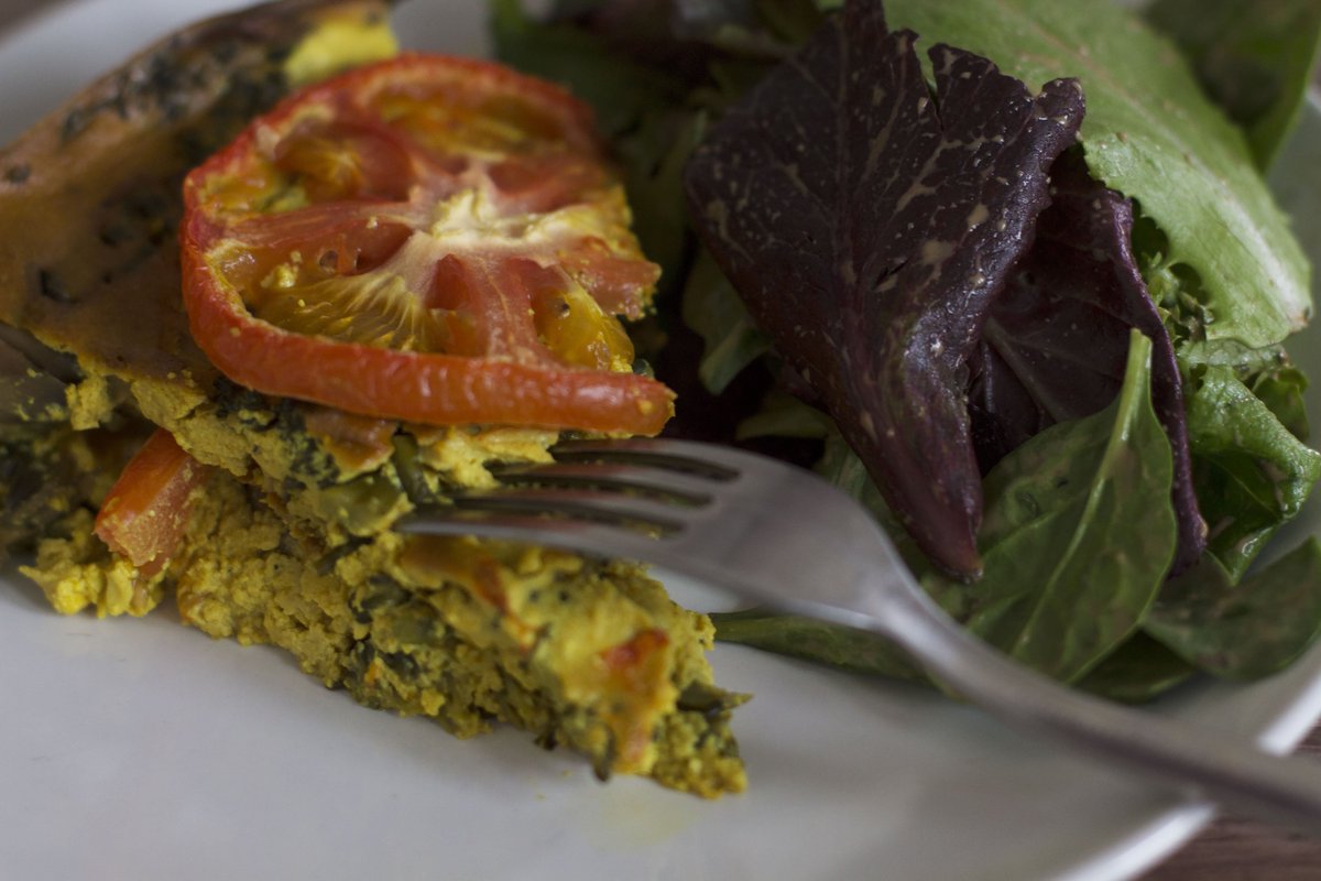 RealFoodHonest's tweet image. Vegan Tofu Frittata, get in my belly! realfoodhonestly.com/veggie-tofu-fr…