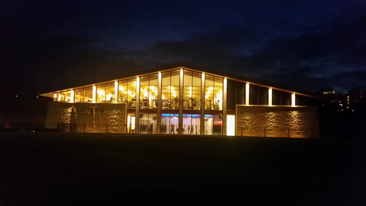 Vanavond is <a href="/_ONDB/">ONDB</a> te gast bij @Azzurrowelness &amp; <a href="/Azzurrobeauty/">Azzurro Beauty</a>. We laten ons inspireren door #NewDietCare