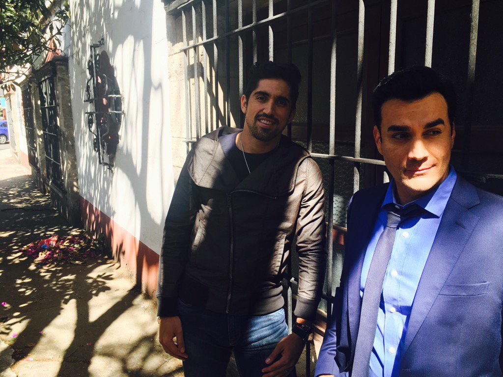 De visita en grabaciones #TresVecesAna mi bro <a href="/tiburonramirez/">Tiburon Ramirez</a> !🎬! Calmate tibuuuuu