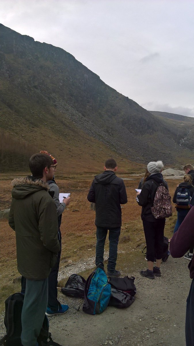 Maynoothgeog's tweet photo. 2nd Yr Fieldtrip Day 2 - Wicklow & Glendalough #MayFTrip #TeamMark1 #TeamMark2 #TeamRo1 #TeamRo2 #TeamKav1 #TeamKav2 https://t.co/ASpRvX70Z9