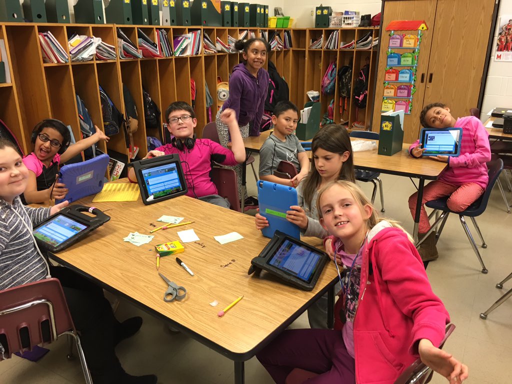 Today each Eastern third grader is receiving their own iPad to use in school! <a href="/4KristenEnglish/">Kristen English,Ed.D.</a> <a href="/EasternWCPS/">Eastern Elem School</a>