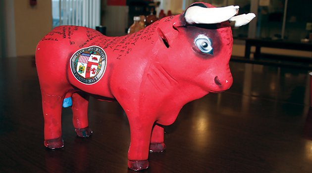 LAFDtalk's tweet photo. #LAFDFFLife  #LAFD #FFQuiz What is a "Bull Engineer"? https://t.co/2z5v0kBQKS