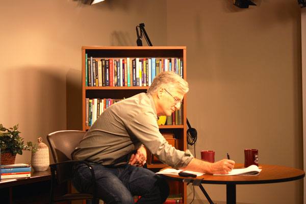 hgse_profed's tweet image. Behind the scenes with Rick Weissbourd #UsableKnowledge #webinar @hgse @UKnowHGSE #ProfEdUKW hgse.me/UKWebinar