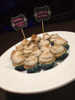 Philly_PR_Girl's tweet photo. We're craving those @FireballWhisky Snickerdoodle cupcakes from @RuthLScott at last weeks #PCpicks2016 party! https://t.co/N5Kav1IHSs