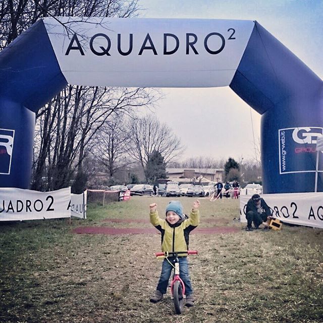 aquadro2's tweet photo. Matteo crossing the finish line.. Little bikers grow ! #mtb #cycling #bikers #aquadro2 #kids!! https://t.co/Yrt4oWMjqJ