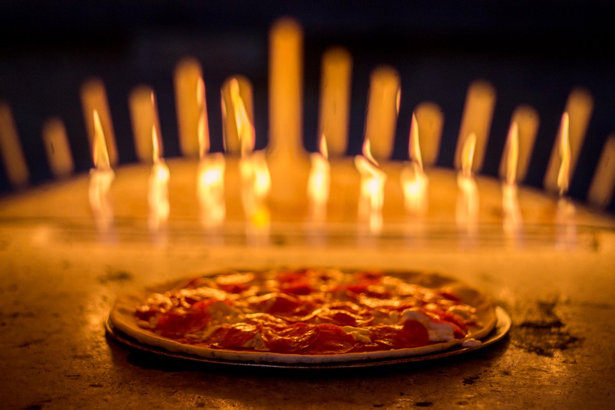VelasVallarta's tweet photo. #ImMostGrateful because there is the best and authentic #Italian #pizza in @PuertoVallarta. #VelasVallarta #Foodie https://t.co/UeegOTRD8q