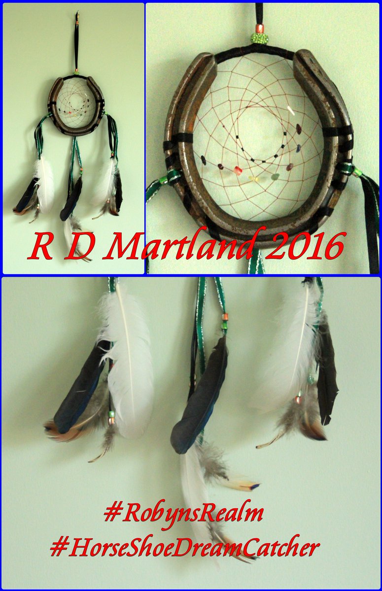 RobynsRealm's tweet photo. Nearly finished, just need a charm now
#EquineHour #HorseShoeDreamCatcher #DreamCatchers #HandMadeHour #RobynsRealm https://t.co/8Q00EcTrjg
