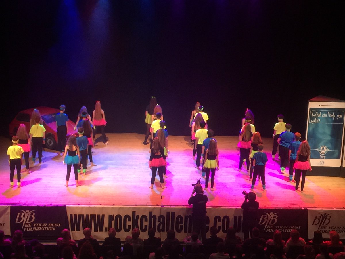 Ok <a href="/MHS_Southsea/">Mayville High School</a> your <a href="/ukrockchallenge/">Rock Challenge UK</a> dance made everyone think about turning off their phones! Amazing story ⭐️⭐️