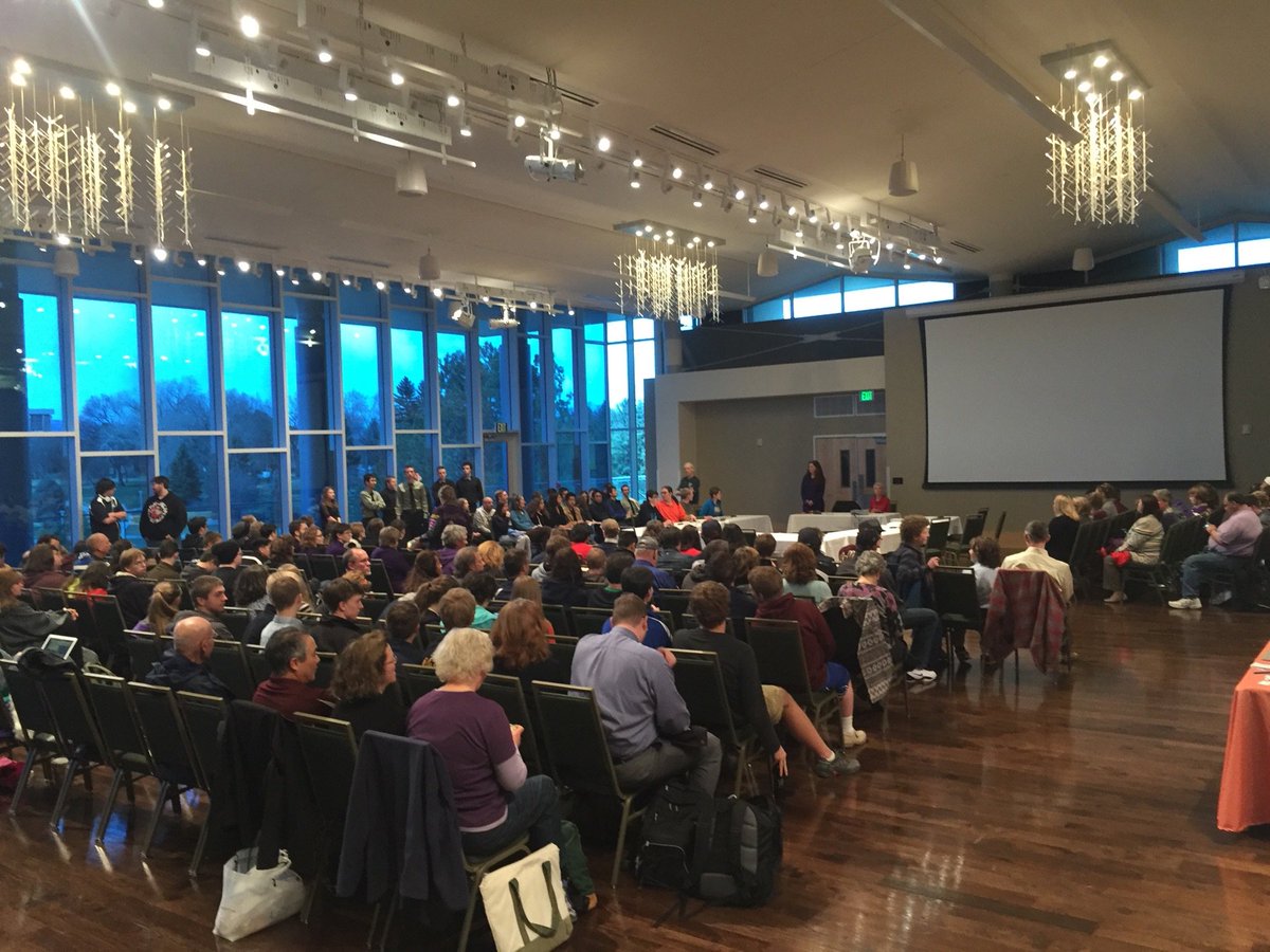 QuBowl's tweet photo. Packed house at the Colorado Knowledge Bowl State Championship! #QuBowl #KnowledgeBowl https://t.co/CDeG49ZJ6X