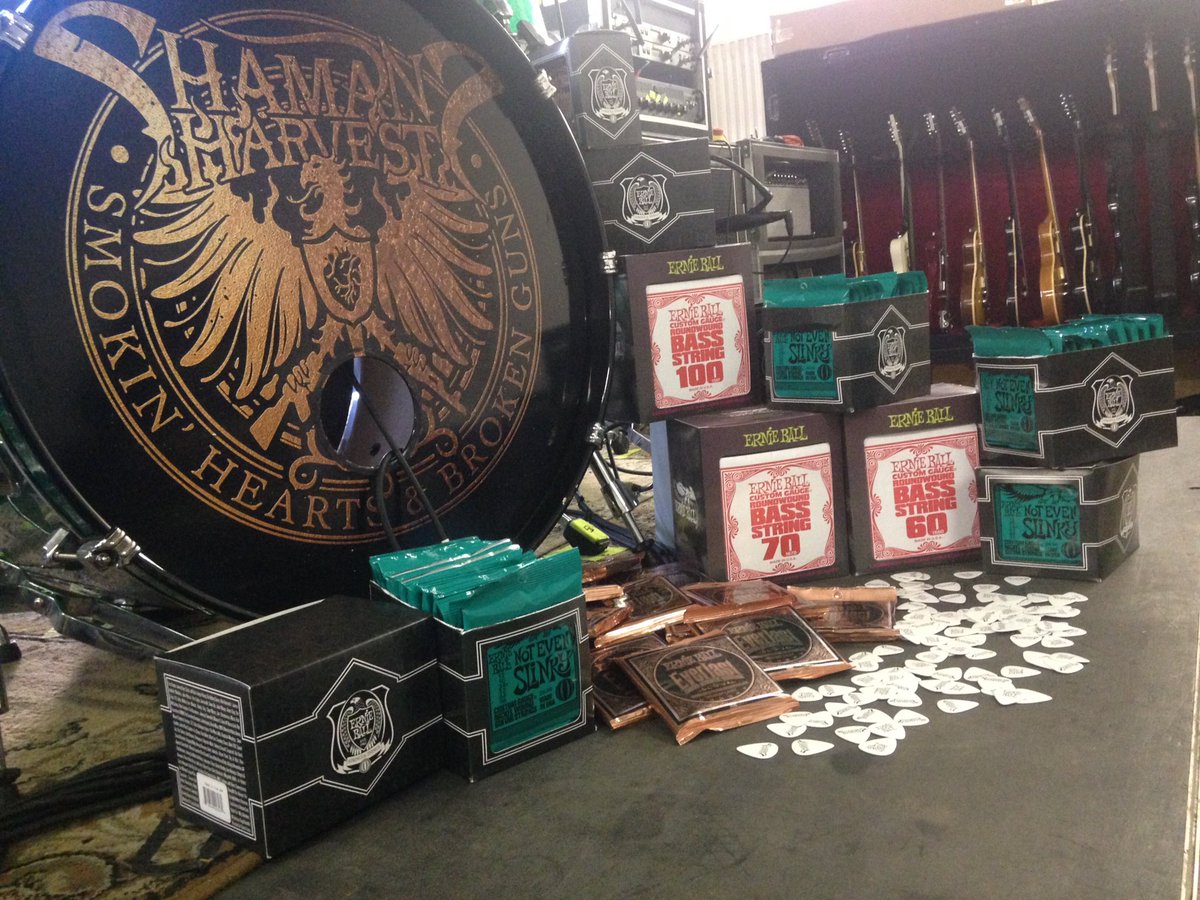 shamansharvest's tweet photo. Headin out for our Smokin Hearts Tour w/ @ernieball!  #iplayslinky https://t.co/mKnxjrxvbq