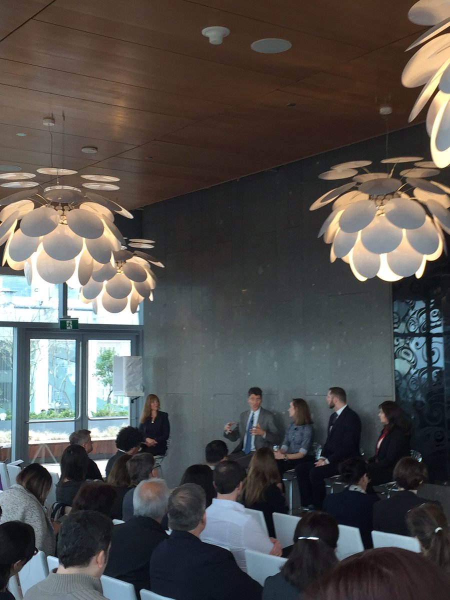 zack_embree's tweet photo. @renewablecities hosting a dialogue series about the role of #cities addressing #climatechange post #Paris https://t.co/ii87lqn0rJ