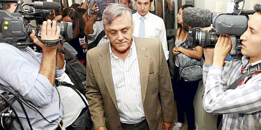 latercera's tweet photo. Fiscalía pide al Congreso registros de la tramitación del royalty minero https://t.co/ttP50kCDpF https://t.co/kRhTKVZnq7