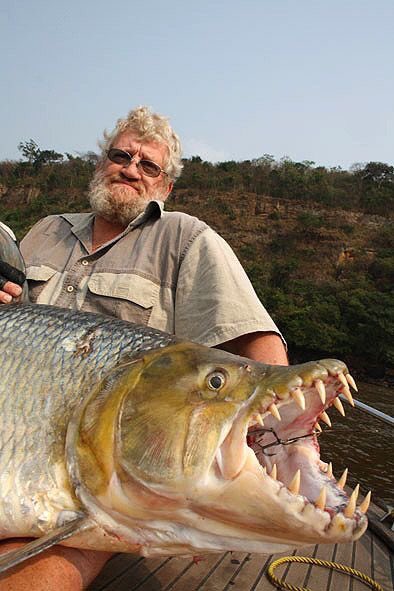 richkeyworth64's tweet photo. @ReeceBird I want catch one of these.. But your taking the hook out... He got it on single maggot. https://t.co/R77RI5wY6j