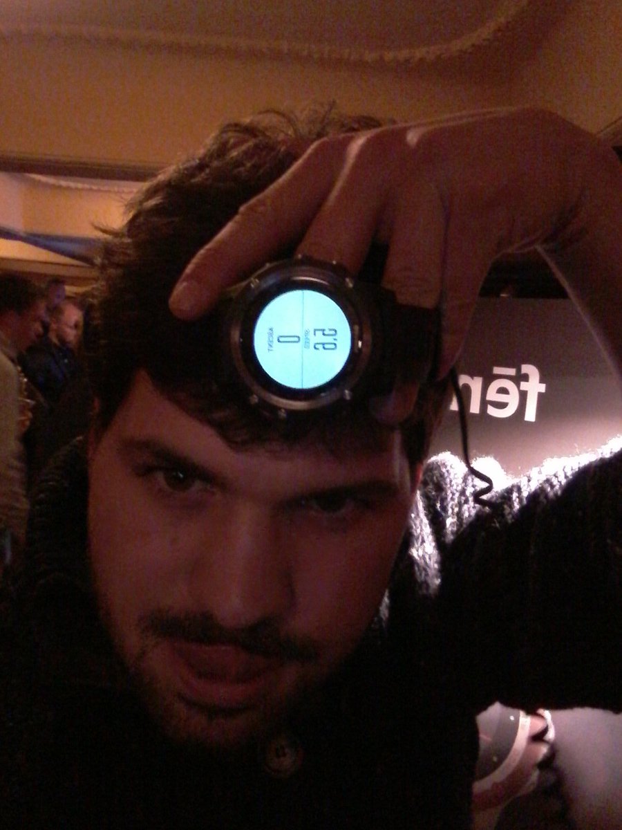DamienRenier's tweet photo. Caus' it's Fitz well with my eyes 😀 #watchmyfenix https://t.co/JyEvViIM5w
