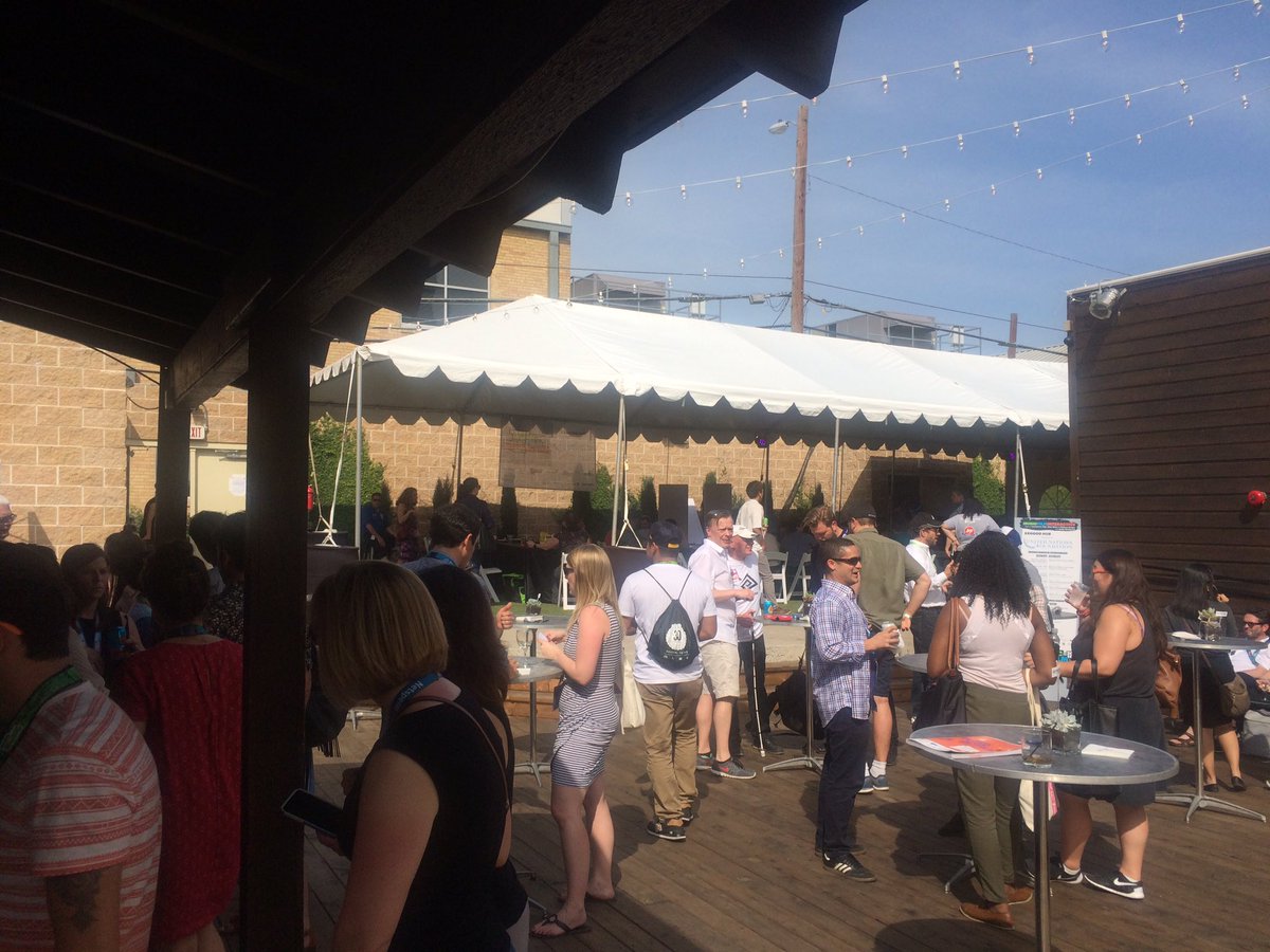 lib_interactive's tweet image. Enjoying the afternoon at the @FCSanFrancisco HH at #SXgood Stop by for a drink and chat! #liblove #SXSW