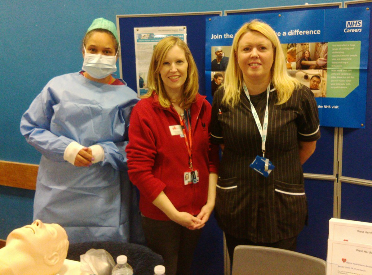 Promoting a career in healthcare at Queens' School <a href="/CareerWestHerts/">West Herts NHS Jobs</a>
