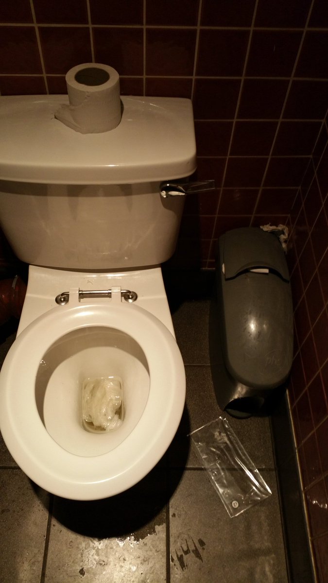 Mthwfarmer's tweet photo. @StarbucksUK the toilet in your taunton branch is rank sort it out hasn't been cleaned in ages!!!! https://t.co/Lxp5ZwULYK